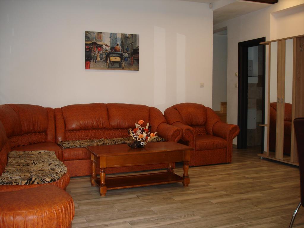 Apartament Romanita シビウ エクステリア 写真